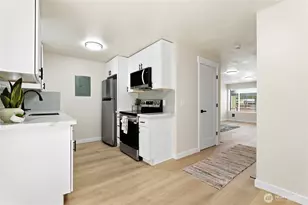 1220 N 137th St, Seattle, WA 98133 - Photo 16