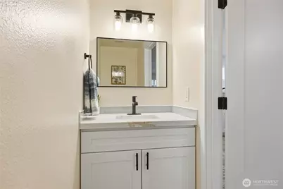 1220 N 137th Street #4, Seattle, WA 98133 - Photo 8