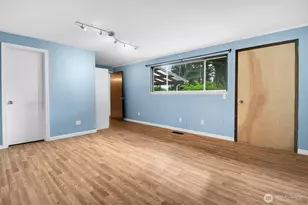 2528 166th Ave NE, Bellevue, WA 98008 - Photo 8
