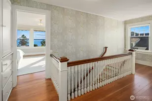 2449 43rd Ave W, Seattle, WA 98199 - Photo 22