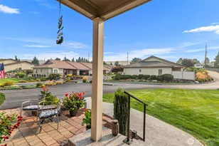 1380 Eastmont Ave, East Wenatchee, WA 98802 - Photo 4