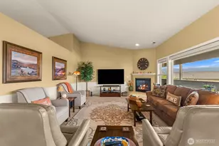 1380 Eastmont Ave, East Wenatchee, WA 98802 - Photo 24