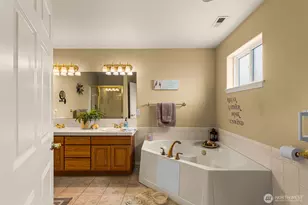 1380 Eastmont Ave, East Wenatchee, WA 98802 - Photo 36