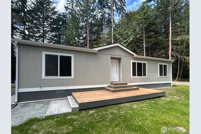 871 S Lucille Street, Camano Island, WA 98282 - Photo 2
