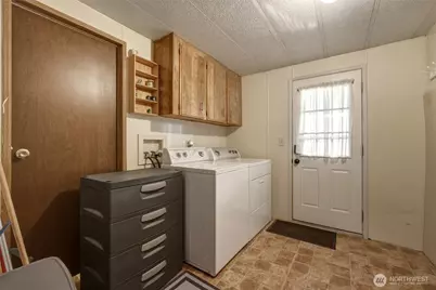 908 NE Empire Street, College Place, WA 99324 - Photo 24