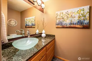 4901 Fowler Ave, Everett, WA 98203 - Photo 20