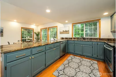 4901 Fowler Avenue, Everett, WA 98203 - Photo 8