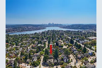 4227 Meridian Avenue N, Seattle, WA 98103 - Photo 36