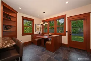 4227 Meridian Ave N, Seattle, WA 98103 - Photo 16