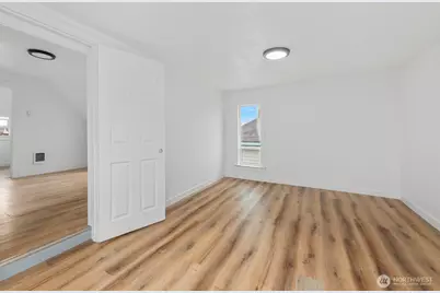 605 W 1st Street, Aberdeen, WA 98520 - Photo 16