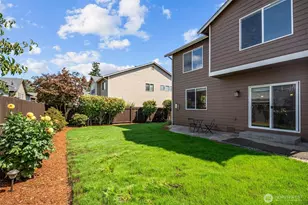 5202 NE 7th St, Renton, WA 98059 - Photo 12