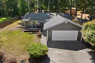 16015 10th Ave E, Tacoma, WA 98445 - Photo 40