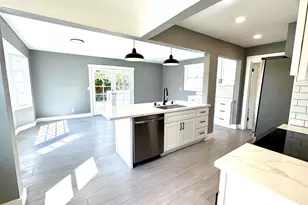 1202 N Proctor St, Tacoma, WA 98406 - Photo 8