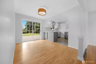 3811 SW 105th St, Seattle, WA 98146 - Photo 6