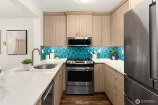 17300 91st Ave NE, Bothell, WA 98011 - Photo 10