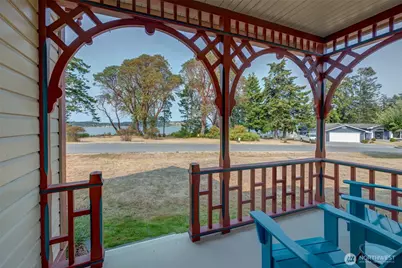 1209 NE Leisure Street, Coupeville, WA 98239 - Photo 4