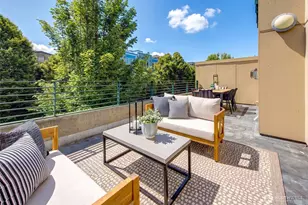 17 W Mercer St, Seattle, WA 98119 - Photo 26