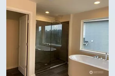 16310 26th St E, Lake Tapps, WA 98391 - Photo 28