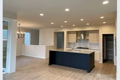 16310 26th St E, Lake Tapps, WA 98391 - Photo 6