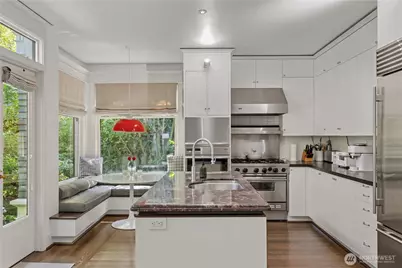 1108 Harvard Avenue E, Seattle, WA 98102 - Photo 18