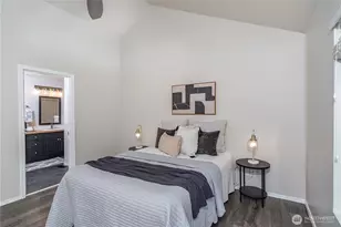 2032 NE Selsund Ct, Poulsbo, WA 98370 - Photo 14
