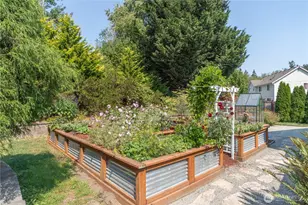 2032 NE Selsund Ct, Poulsbo, WA 98370 - Photo 32