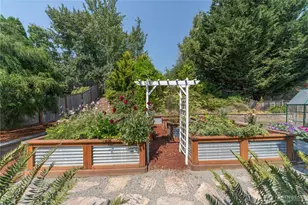 2032 NE Selsund Ct, Poulsbo, WA 98370 - Photo 30