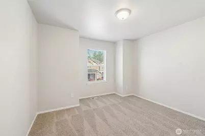 11522 7th Avenue Ct E, Tacoma, WA 98445 - Photo 18