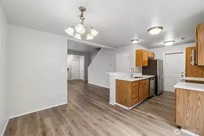 11522 7th Avenue Ct E, Tacoma, WA 98445 - Photo 8