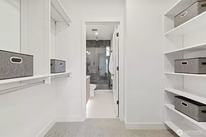 222 10th Avenue E #D, Seattle, WA 98102 - Photo 18