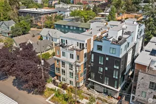 222 10th Ave E, Seattle, WA 98102 - Photo 2