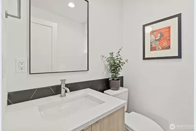 222 10th Avenue E #D, Seattle, WA 98102 - Photo 14