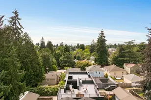 10331 Ashworth Ave N, Seattle, WA 98133 - Photo 28