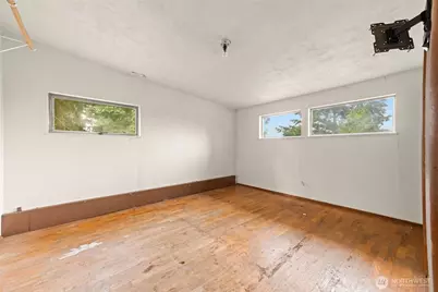 3219 S 166th Street, SeaTac, WA 98188 - Photo 18