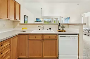 2244 132nd Ave SE, Bellevue, WA 98005 - Photo 12
