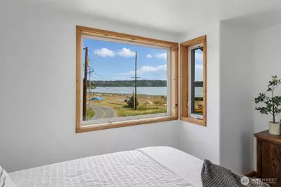 13327 Satterlee Road, Anacortes, WA 98221 - Photo 22
