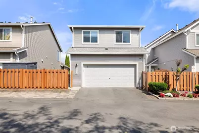 2714 84th Drive NE, Lake Stevens, WA 98258 - Photo 2