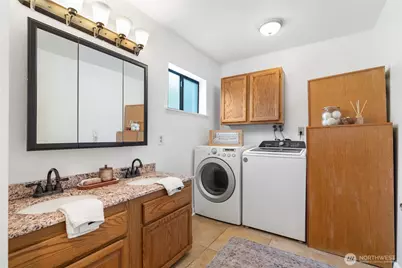 5636 49th Avenue SW, Seattle, WA 98136 - Photo 22