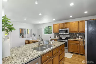 5636 49th Avenue SW, Seattle, WA 98136 - Photo 16