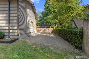 1511 N Lake Stickney Dr, Lynnwood, WA 98087 - Photo 34