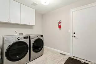 6020 156th St SE, Snohomish, WA 98296 - Photo 18