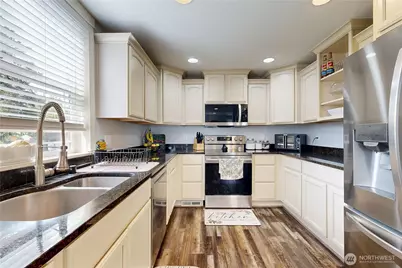 529 SW 1st, College Place, WA 99324 - Photo 8
