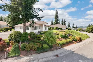 911 E Pacificview Dr, Bellingham, WA 98229 - Photo 2