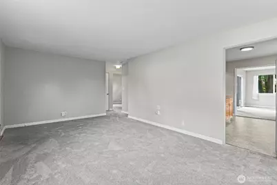 6910 Columbia Court, Everett, WA 98203 - Photo 14