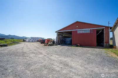 4927 Jones Road, Sumas, WA 98295 - Photo 10