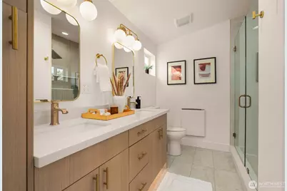 9251 Palatine Avenue N #C, Seattle, WA 98103 - Photo 20