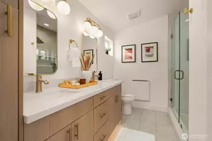 9251 Palatine Ave N, Seattle, WA 98103 - Photo 20