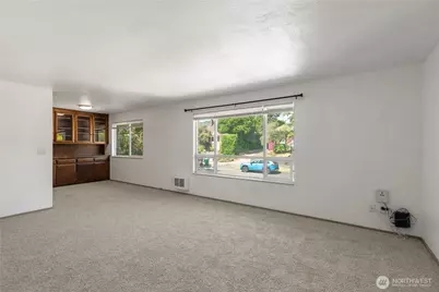 827 NW 62nd Street, Seattle, WA 98107 - Photo 4