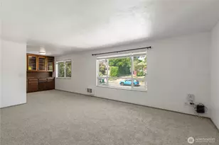 827 NW 62nd St, Seattle, WA 98107 - Photo 4