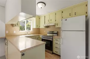 827 NW 62nd St, Seattle, WA 98107 - Photo 30